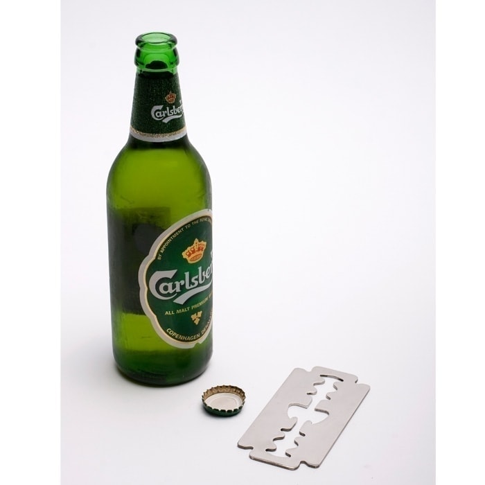 Razor Bottle Opener by artoridesign
